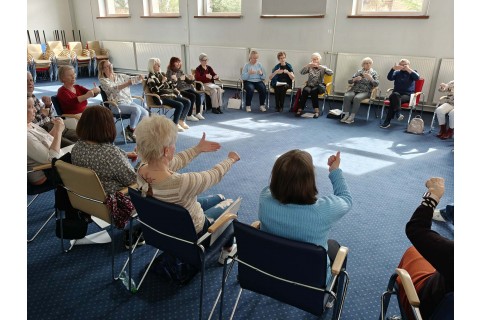 Trening pamięci i koncentracji seniorów na wesoło