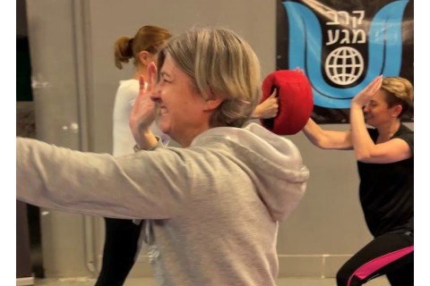 ZAJĘCIA SAMOOBRONY DLA KOBIET