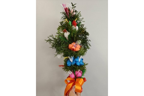 Warsztaty kreatywne dla seniorów - palma wielkanocna