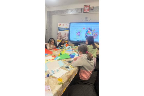 Warsztaty kreatywne dla dzieci 8+ Kartki 3D