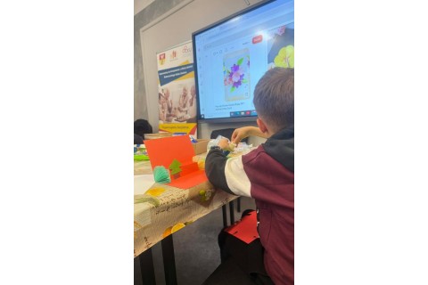 Warsztaty kreatywne dla dzieci 8+ Kartki 3D