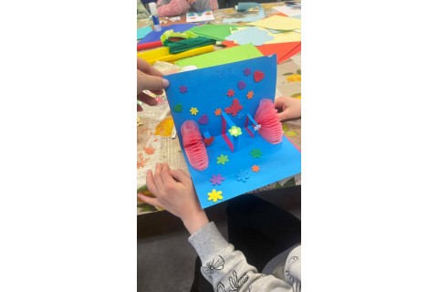 Warsztaty kreatywne dla dzieci 8+ Kartki 3D