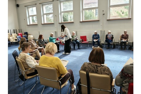 Trening pamięci i koncentracji seniorów na wesoło