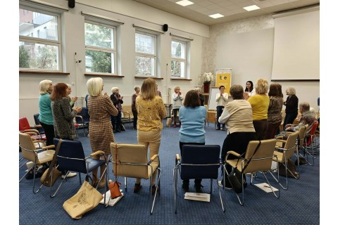 Trening pamięci i koncentracji seniorów na wesoło