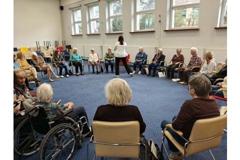 Trening pamięci i koncentracji seniorów na wesoło