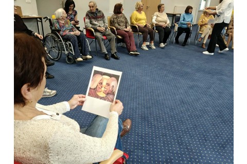 Trening pamięci i koncentracji seniorów na wesoło