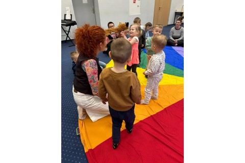 Zajęcia umuzykalniające dla rodziców z dziećmi w wieku 2,5-3,5 lat