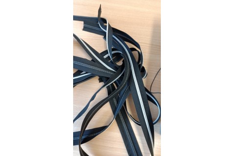 Warsztaty kreatywne dla seniorów - Biżuteria z zamków