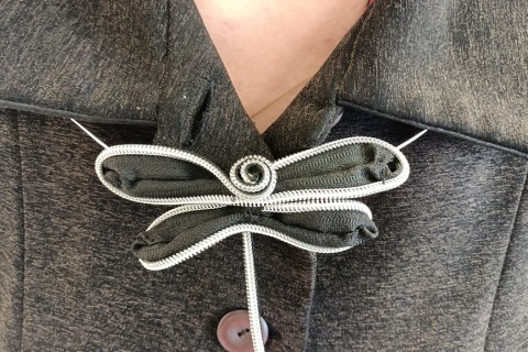 Warsztaty kreatywne dla seniorów - Biżuteria z zamków