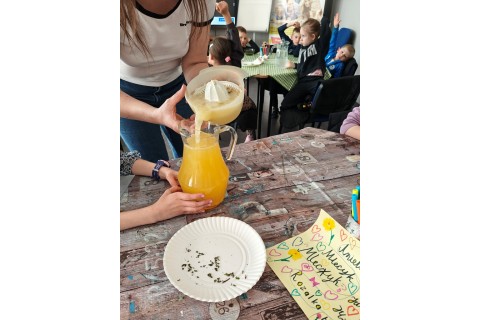 Warsztaty edukacyjno-przyrodnicze dla dzieci „Zielona baza małego ogrodnika”