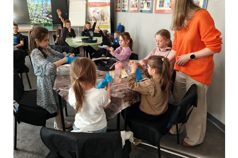 Warsztaty edukacyjno-przyrodnicze dla dzieci „Zielona baza małego ogrodnika”