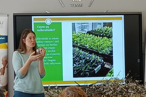 Warsztaty hortiterapeutyczne dla seniorów „Zielona równowaga”