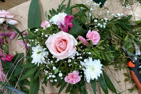 Warsztaty florystyczne dla dorosłych - Wiosenna kompozycja na stół