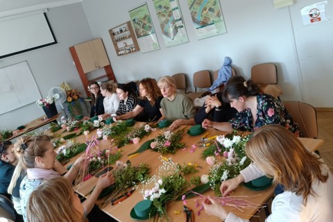 Warsztaty florystyczne dla dorosłych - Wiosenna kompozycja na stół