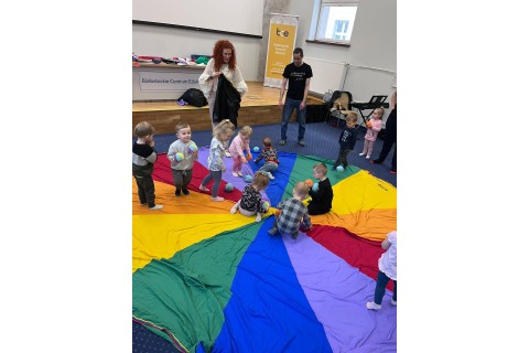 Zajęcia umuzykalniające dla rodziców z dziećmi w wieku 2,5-3,5 lat