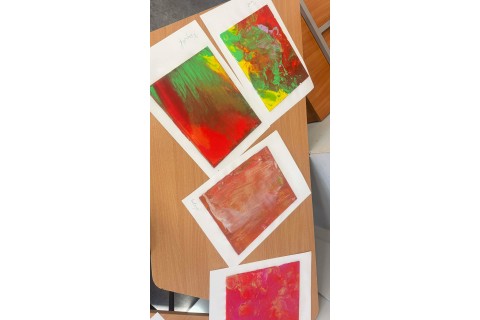 Warsztaty kreatywne dla dzieci od 10 lat - „Malowanie metodą Pouringu”