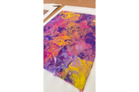 Warsztaty kreatywne dla dzieci od 10 lat - „Malowanie metodą Pouringu”