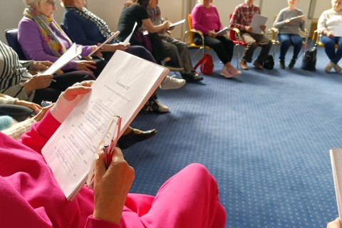 Trening pamięci i koncentracji seniorów na wesoło
