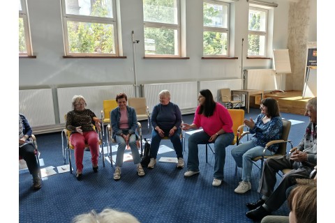 Trening pamięci i koncentracji seniorów na wesoło
