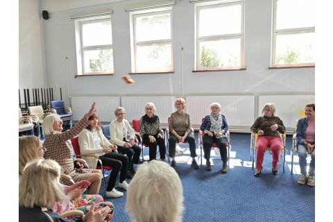 Trening pamięci i koncentracji seniorów na wesoło