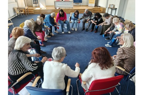 Trening pamięci i koncentracji seniorów na wesoło