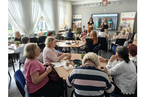 Warsztaty hortiterapeutyczne dla seniorów „W rytmie wzrostu”