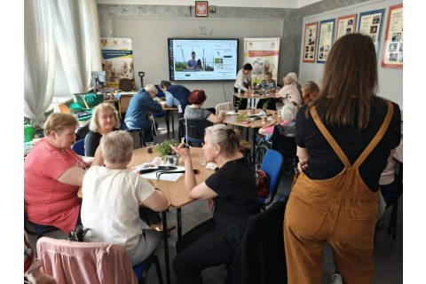 Warsztaty hortiterapeutyczne dla seniorów „W rytmie wzrostu”