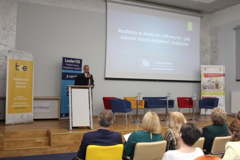 Konferencja „Siła relacji: rodzina i szkoła dla dobra dziecka”