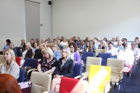 Konferencja „Siła relacji: rodzina i szkoła dla dobra dziecka”