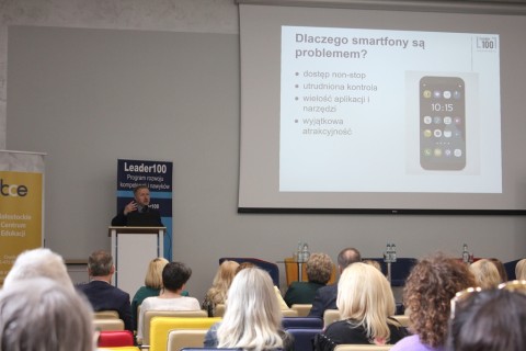 Konferencja „Siła relacji: rodzina i szkoła dla dobra dziecka”