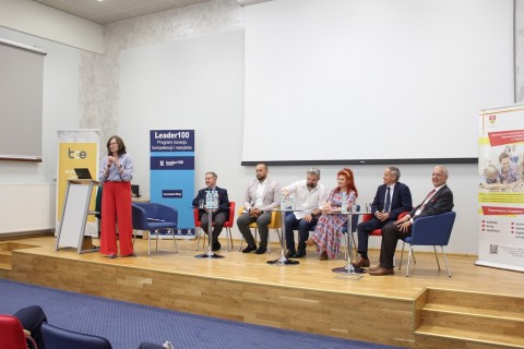 Konferencja „Siła relacji: rodzina i szkoła dla dobra dziecka”
