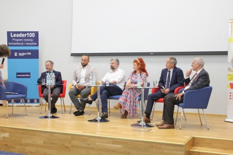 Konferencja „Siła relacji: rodzina i szkoła dla dobra dziecka”