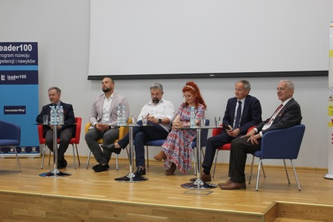 Konferencja „Siła relacji: rodzina i szkoła dla dobra dziecka”