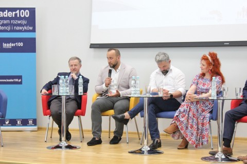 Konferencja „Siła relacji: rodzina i szkoła dla dobra dziecka”