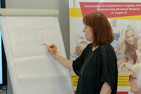 Warsztaty malarstwa dla seniorów - martwa natura