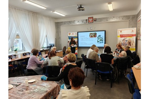 Senior Warsztaty nutrikosmetyczne: letnie laboratorium piękna