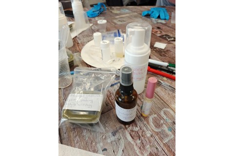 Senior Warsztaty nutrikosmetyczne: letnie laboratorium piękna