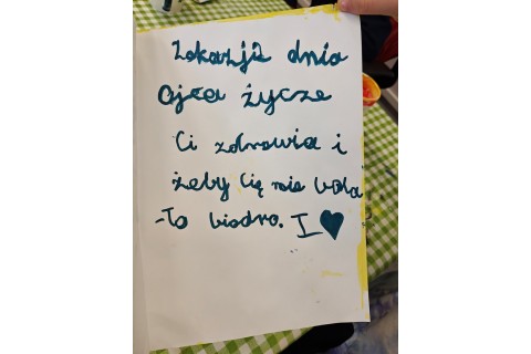 Warsztaty kreatywne dla dzieci 8+ „Niespodzianka dla Taty”