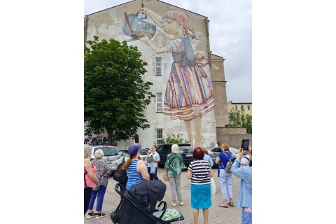 Spacer Seniorów po Białymstoku - Śródmiejskie murale