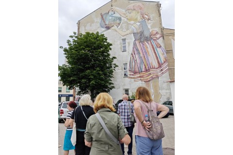 Spacer Seniorów po Białymstoku - Śródmiejskie murale
