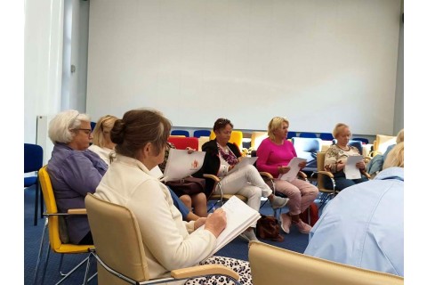 Trening pamięci i koncentracji seniorów na wesoło