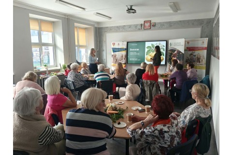 Warsztaty hortiterapeutyczne dla seniorów „Siła prostoty”