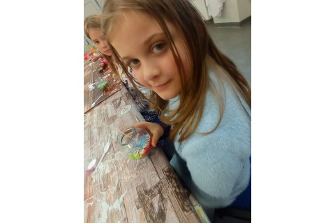 Warsztaty kreatywne dla dzieci 7-9 lat - świeczki żelowe