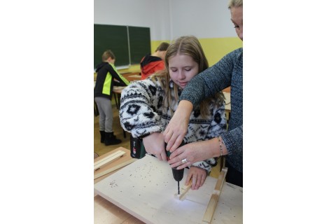 Warsztaty dla dzieci „Zabawy z drewnem” 4