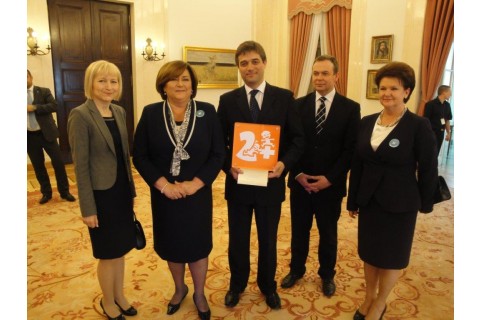 Główna nagroda dla Miasta Białegostoku w konkursie Pary Prezydenckiej „Dobry Klimat dla Rodziny”