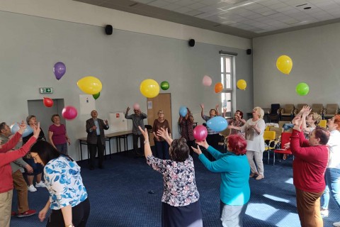 ĆWICZENIA PAMIĘCI I KONCENTRACJI SENIORÓW NA WESOŁO