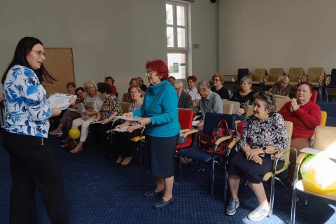 ĆWICZENIA PAMIĘCI I KONCENTRACJI SENIORÓW NA WESOŁO