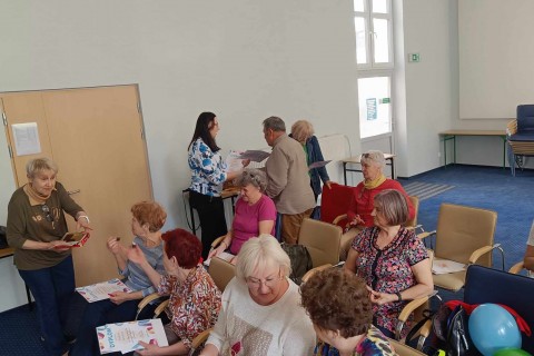 ĆWICZENIA PAMIĘCI I KONCENTRACJI SENIORÓW NA WESOŁO