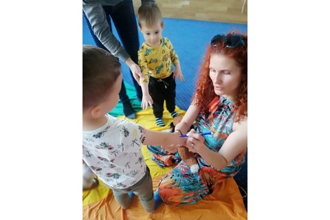 Zajęcia umuzykalniające dla dzieci w wieku 2-3 lata