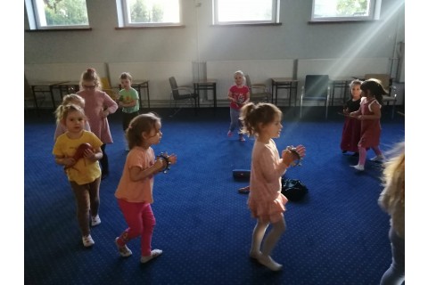 Zajęcia umuzykalniające dla dzieci w wieku 4-5 lat